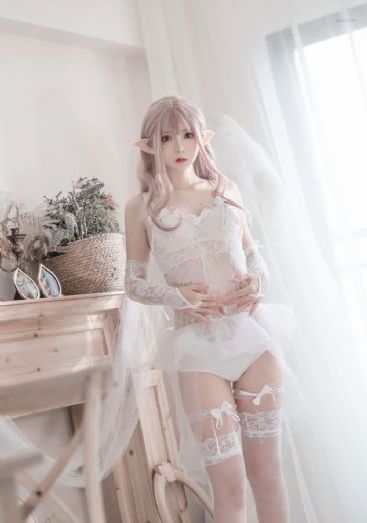 美女大胸直播美女白丝_BD韩语电影全集观看