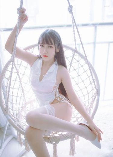 欧美激情无码翘臀喷水呻吟_超清免费观看