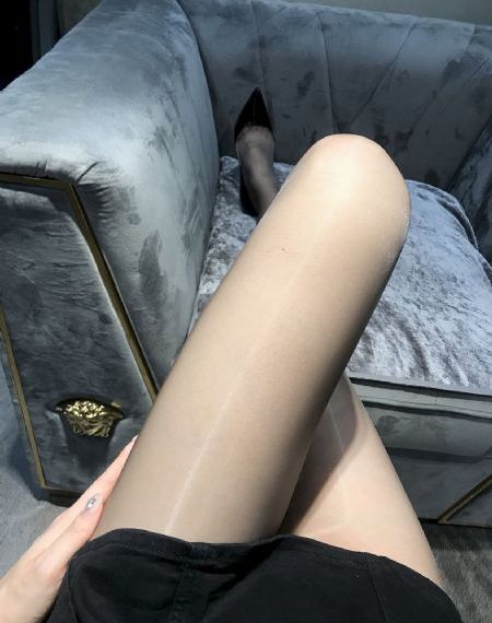 两个男生车车图_在线免费观看电视剧