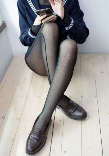 老书记的小乳妓_国产剧高清迅雷在线观看